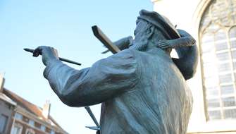 Standbeeld Pieter Bruegel