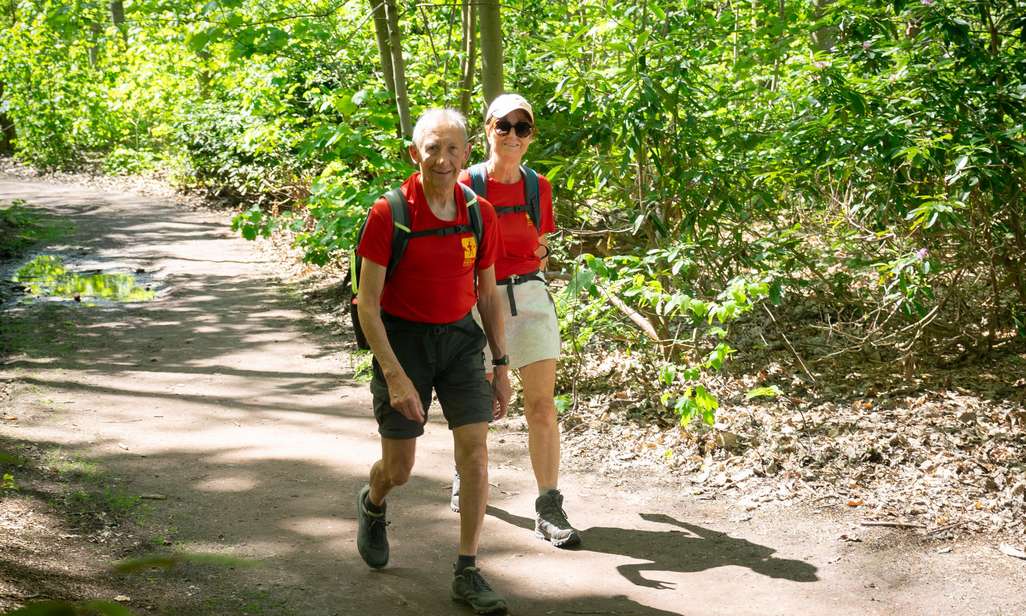 Wandelen in een wandelclub.