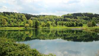 Wandelen in het NationalPark Eifel.